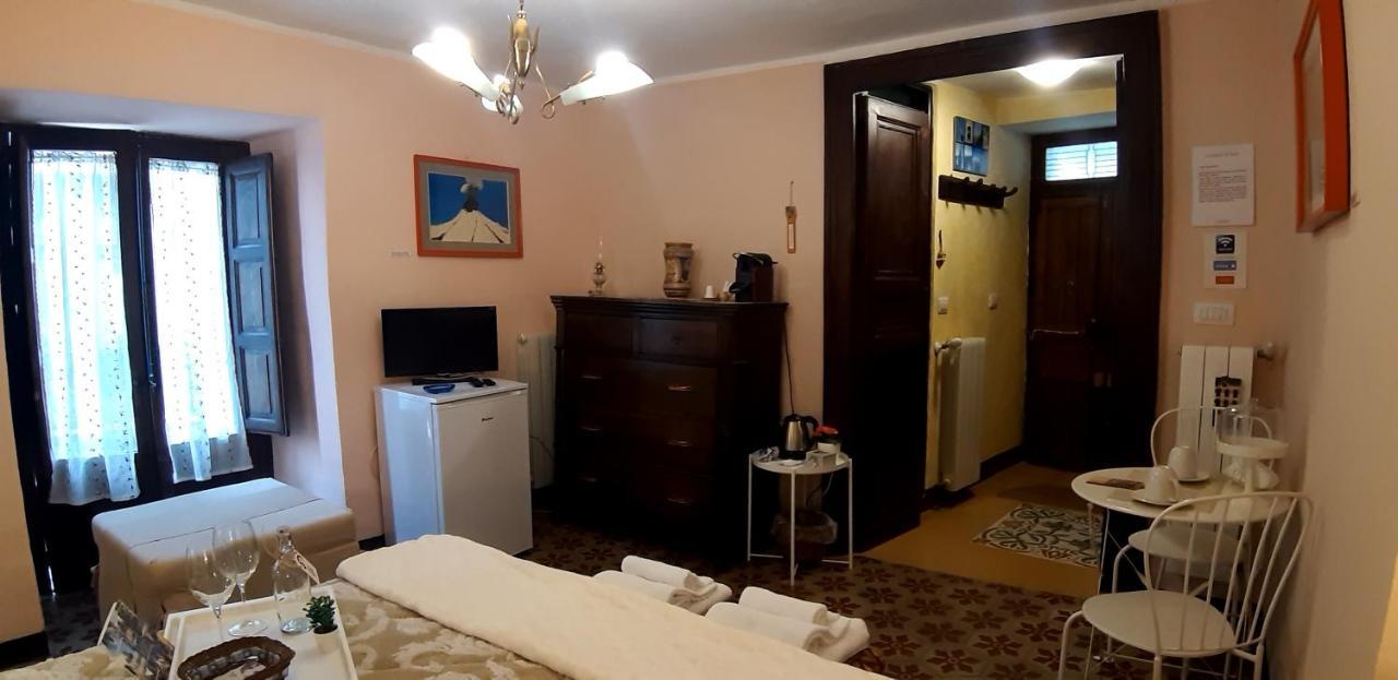 بيتراليا سوبرانا La Casa Del Pittore Di Petralia المظهر الخارجي الصورة