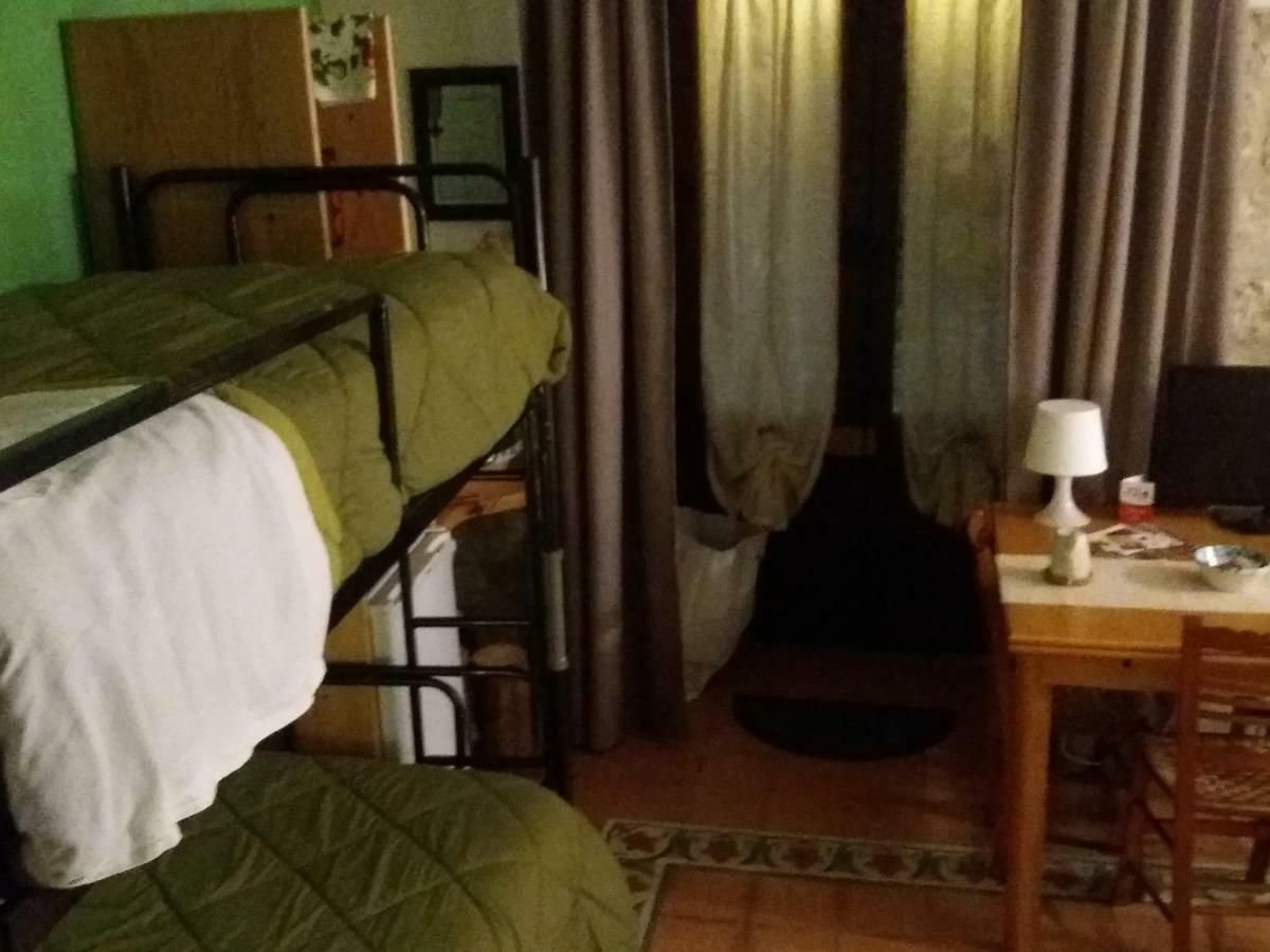 بيتراليا سوبرانا La Casa Del Pittore Di Petralia المظهر الخارجي الصورة